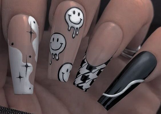nail art designs 2024